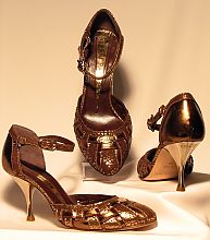 Туфли женские Essere 1596 (весна/высокая мода/лето/осень). Цена: 264 € / 8706 грн. / 306 $ / 0 руб.